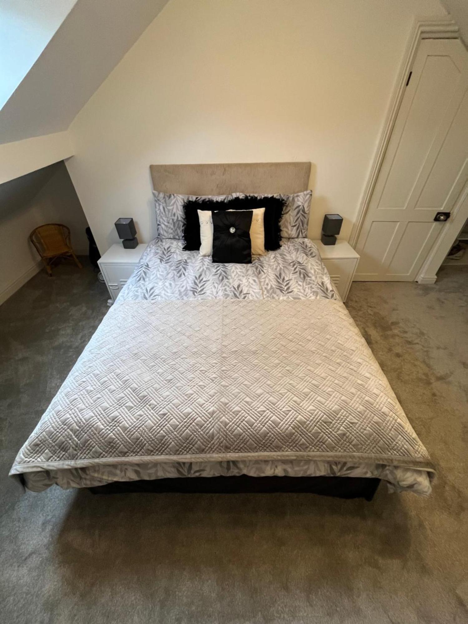 Wolf Hollow, Sleeps 4 Plus 2, Buxton Town Centre Exteriér fotografie